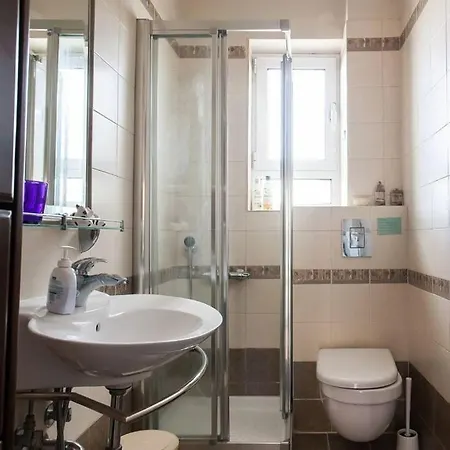 דירה Three Bedroom Spacious Near Acropolis *